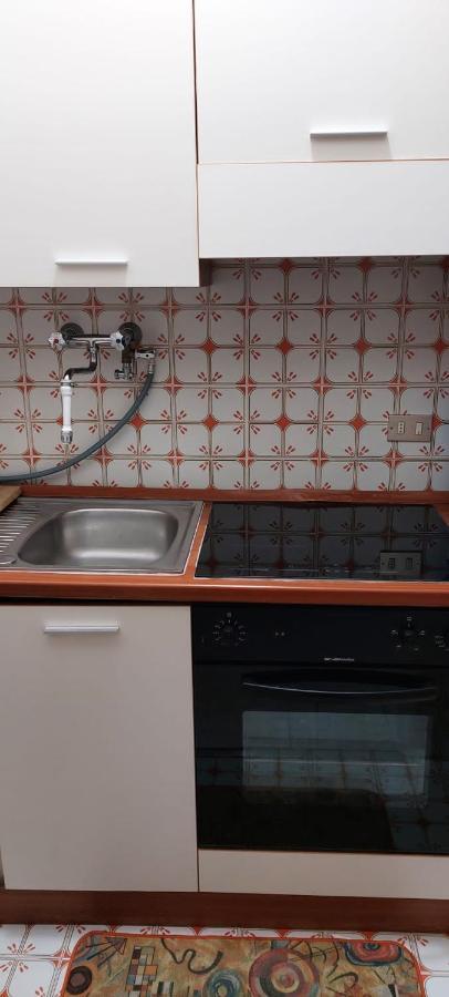 Ampio Monolocale Con Terrazzo - A 2 Passi Dal Mare Daire Latte Dış mekan fotoğraf